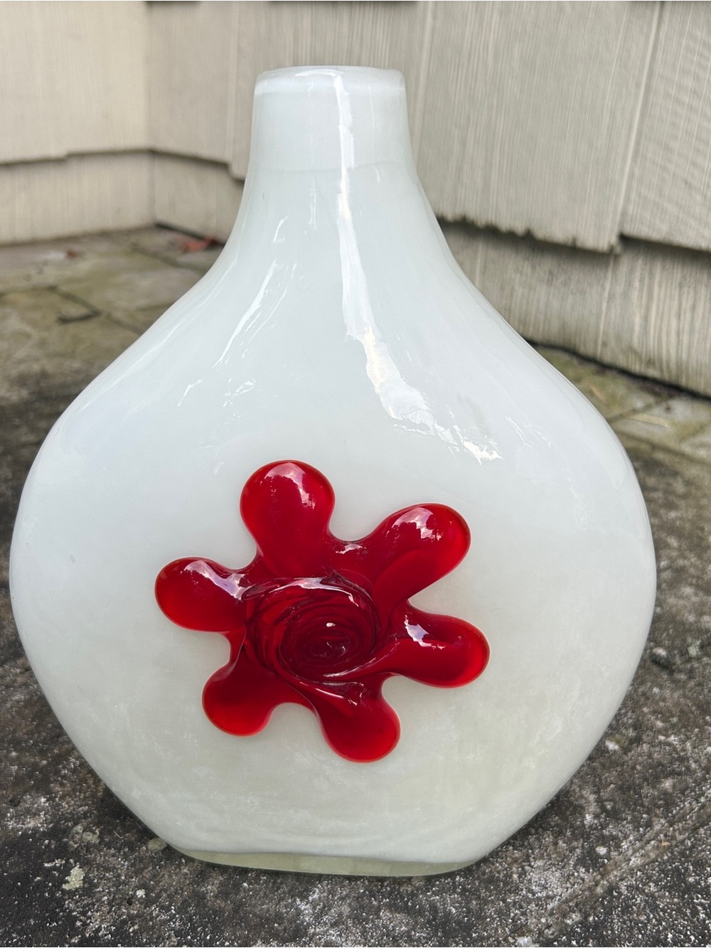 Pier 1 Art Glass Vase Cased White Opaque Applied Red Amberina Flower 11” Vintage